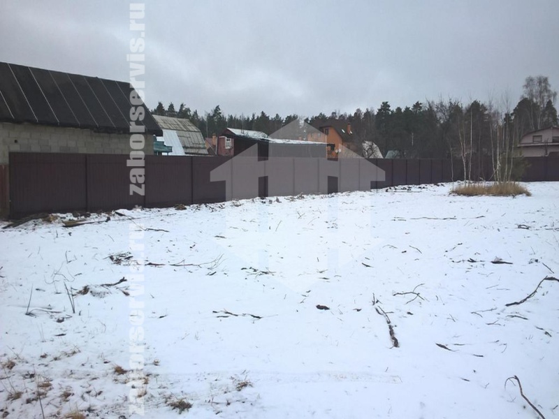 Забор из профнастила на ленточном фундаменте 65 метров