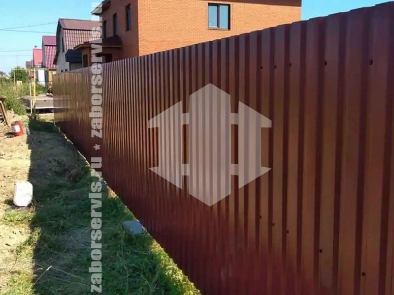 Забор из профнастила 31 метр