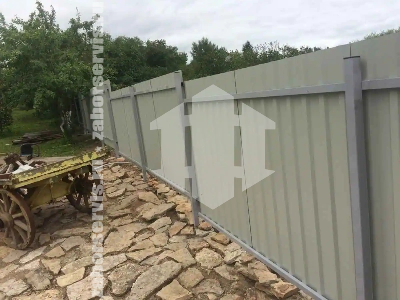 Забор из профнастила коричневый 40 метров